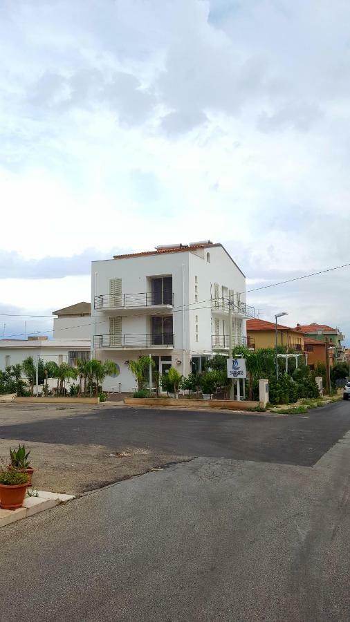 Mountains View Hotel กัสเตลลัมมาเร เดล โกลโฟ ภายนอก รูปภาพ